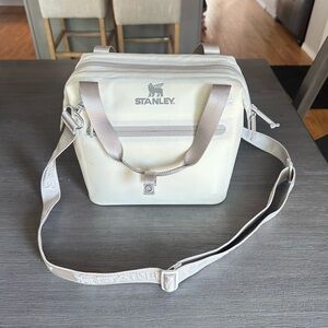 Stanley Julienne Insulated Cooler Bag